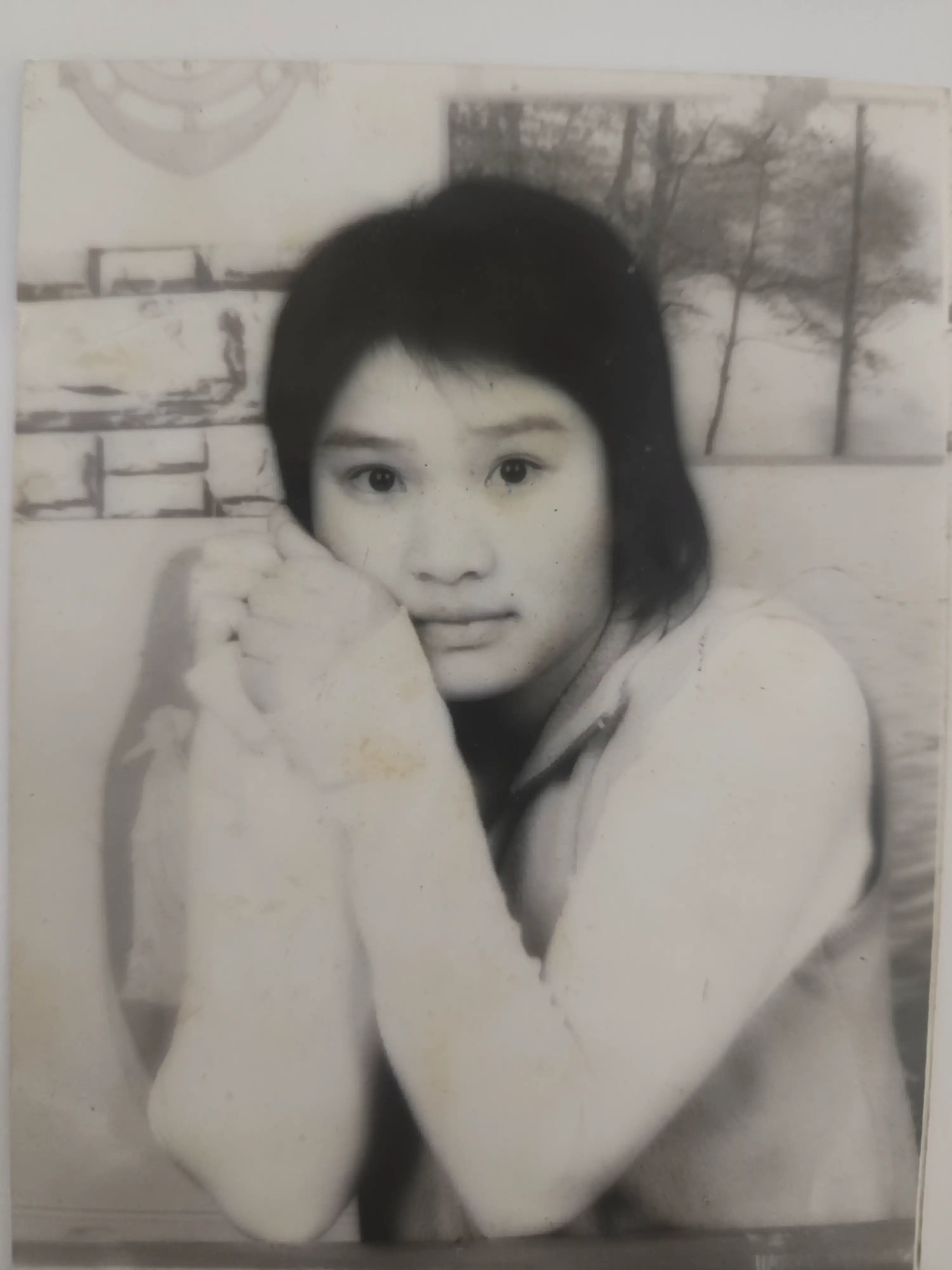蒋红孟在2006年的这张照片中，完美诠释了青春期的纯真与美好。